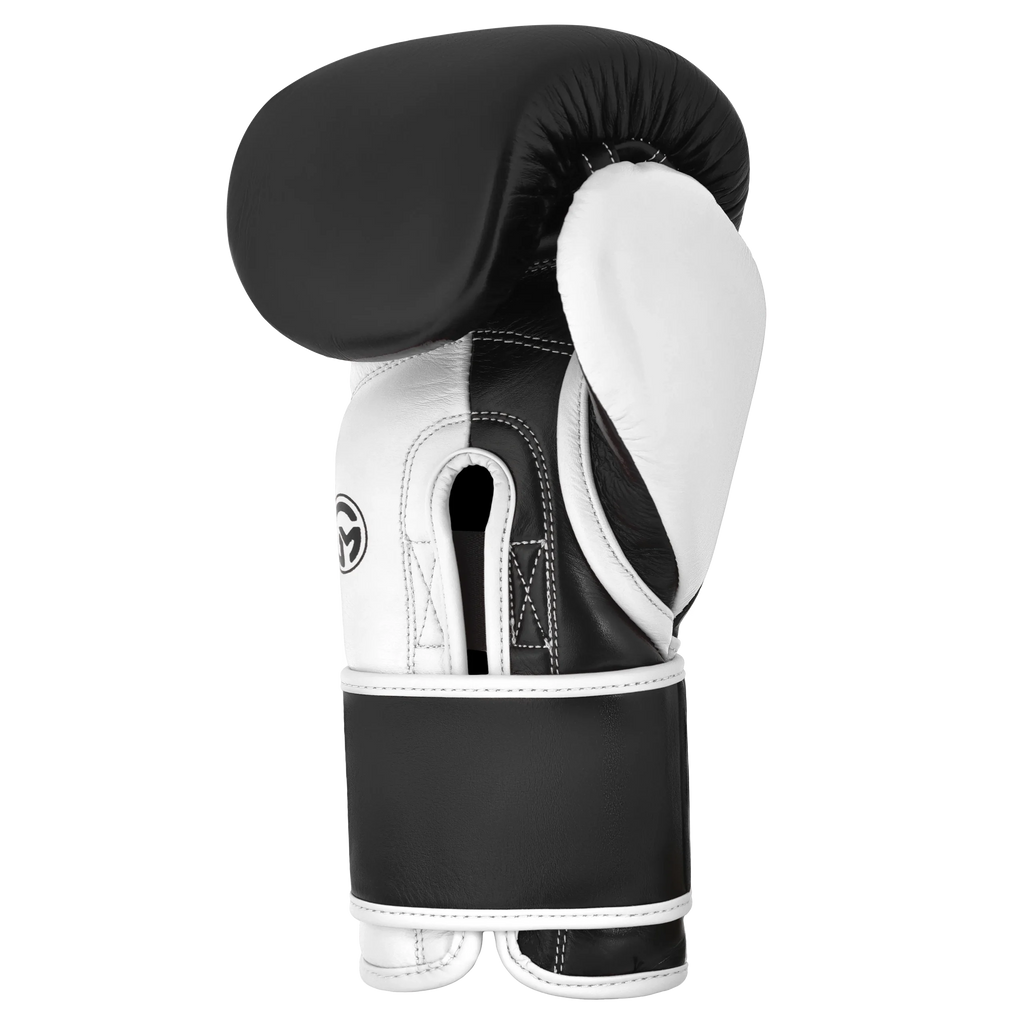Iron Strike Pro Skull Silver/Black boxing glove showing multi-layer foam padding