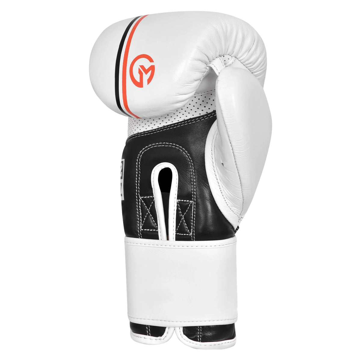 Professional training gloves in leather for boxing